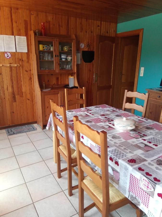 Gite A La Ferme Rouvroy Exterior foto